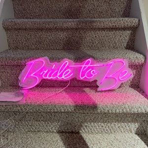 Bride to Be Pink Neon Sign